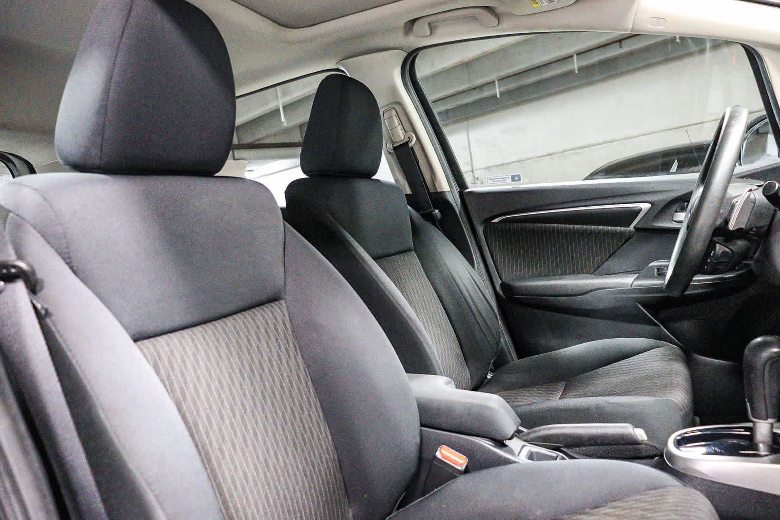 Used 2018 Honda Fit EX image 17
