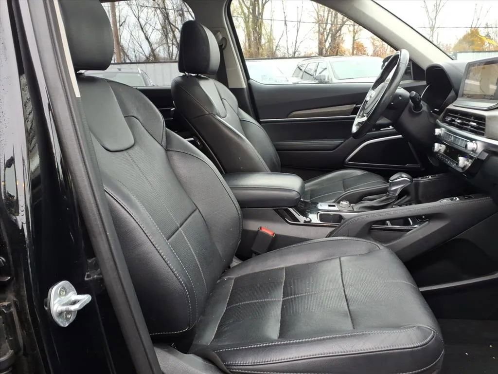 Used 2020 Kia Telluride EX w/ EX Premium Package image 13