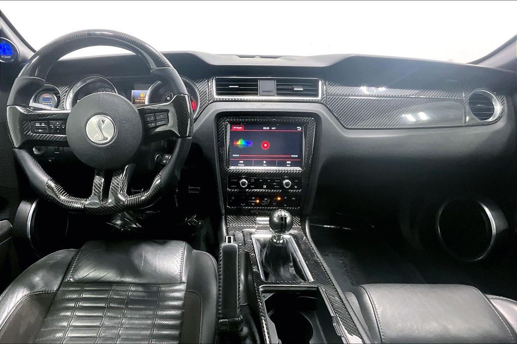 Used 2013 Ford Mustang Shelby GT500 RWD image 15