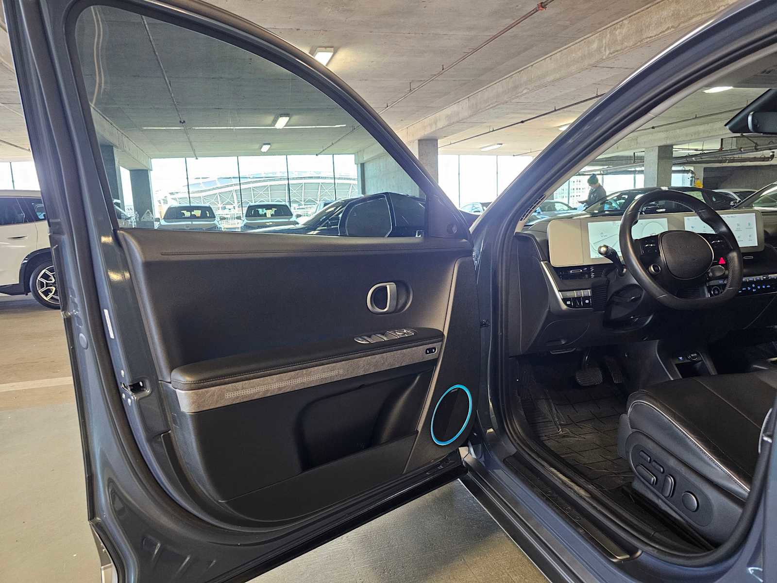 Used 2023 Hyundai Ioniq 5 Limited AWD/4WD image 26