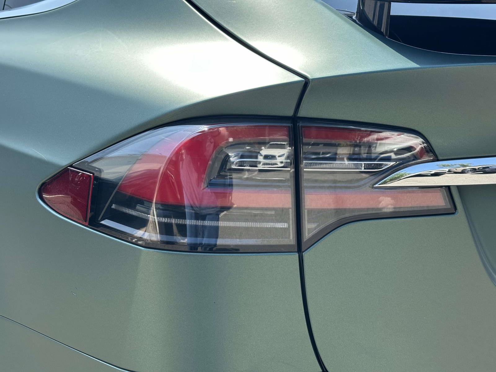 Used 2019 Tesla Model X AWD/4WD image 11