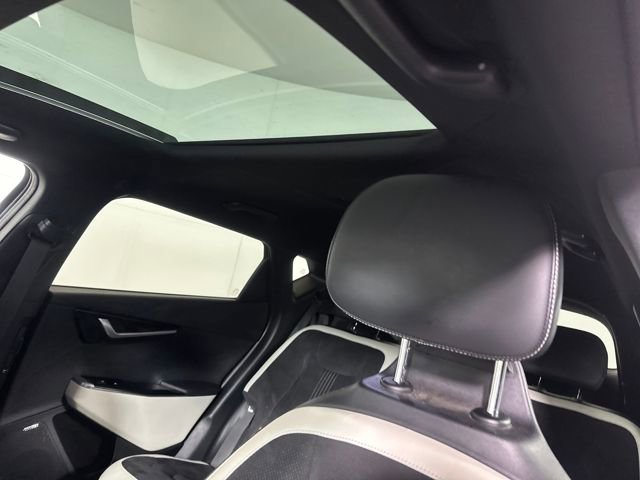 Used 2022 Kia EV6 GT-Line w/ GT-Line Suede Seat Package image 12