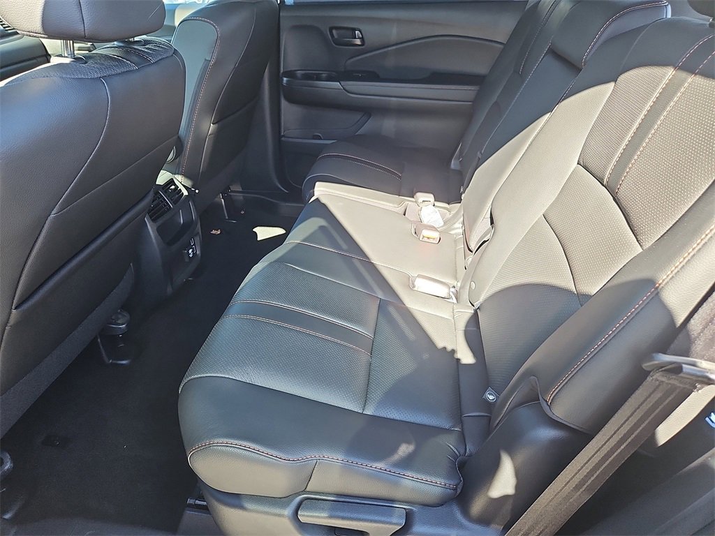 Certified 2022 Honda Passport TrailSport image 33