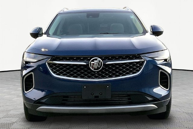 Used 2023 Buick Envision Avenir AWD/4WD image 2