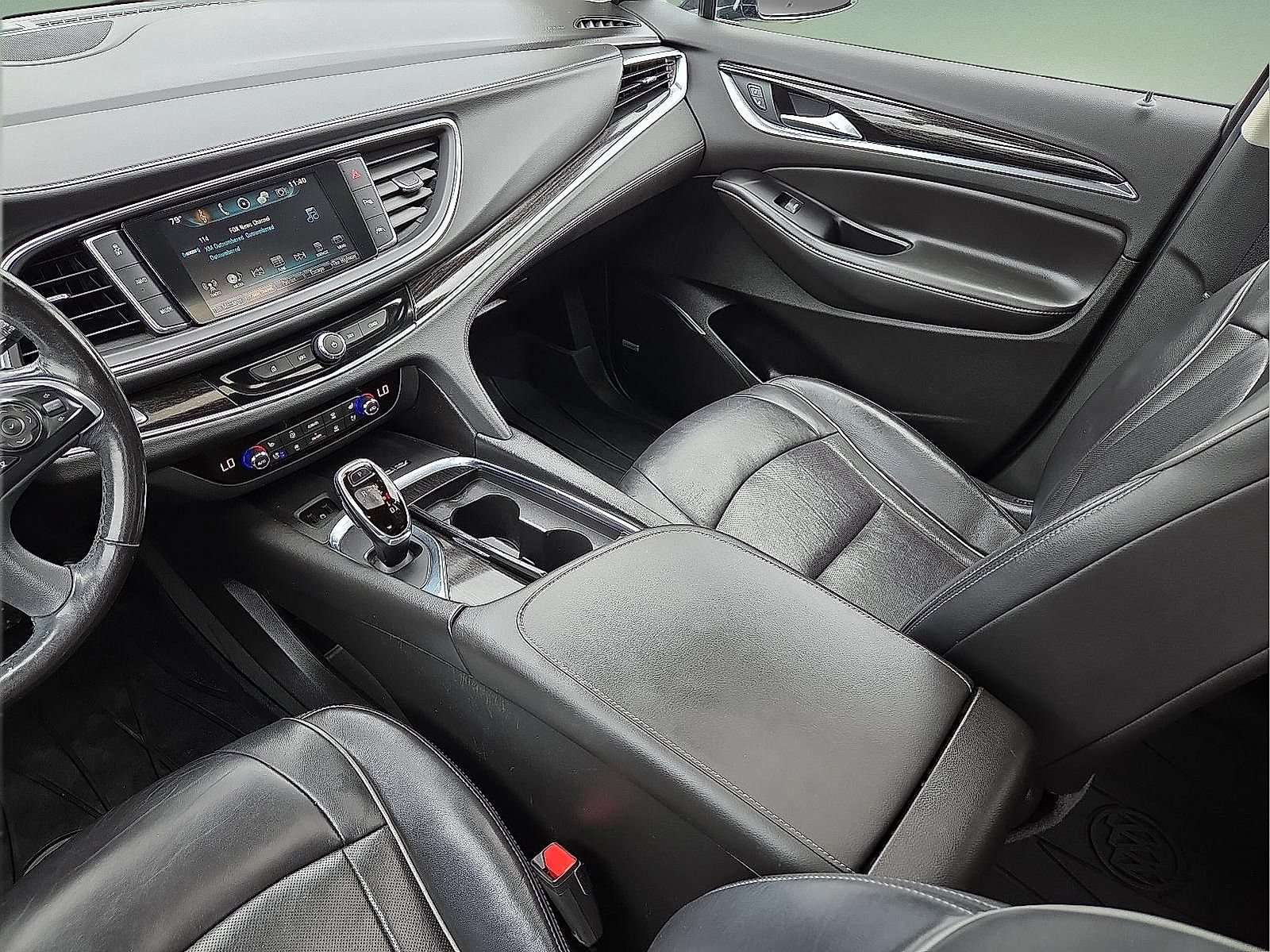 Certified 2019 Buick Enclave Avenir w/ Avenir Technology Package AWD/4WD image 9