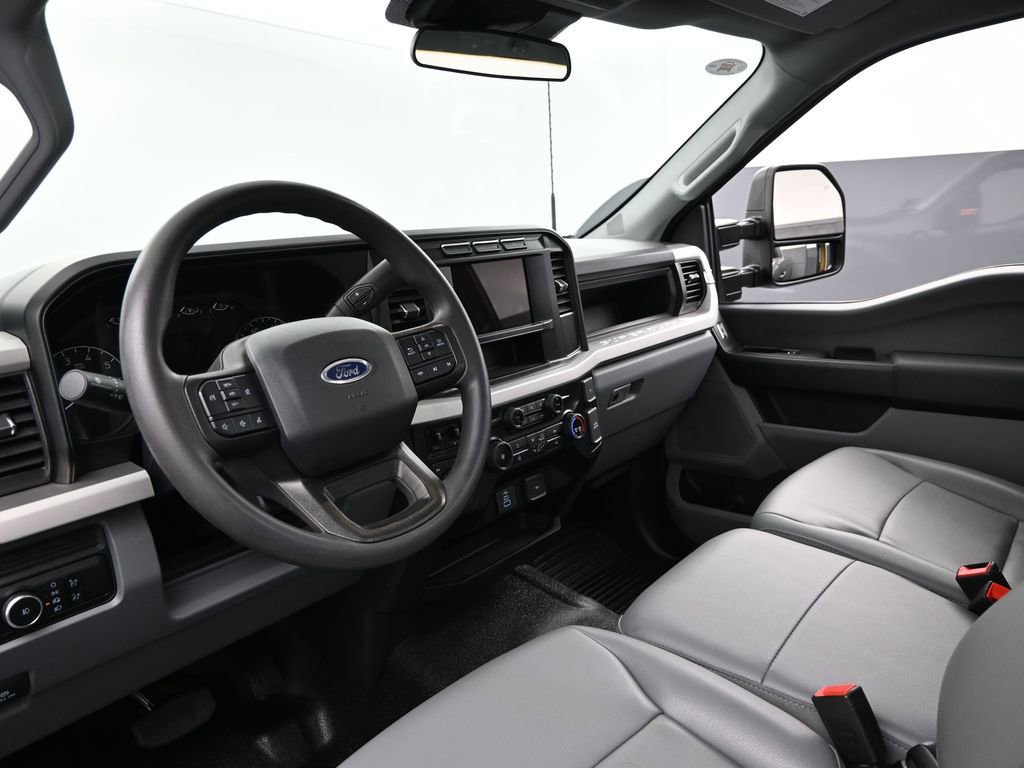Used 2024 Ford F350 XL w/ XL Chrome Package image 21