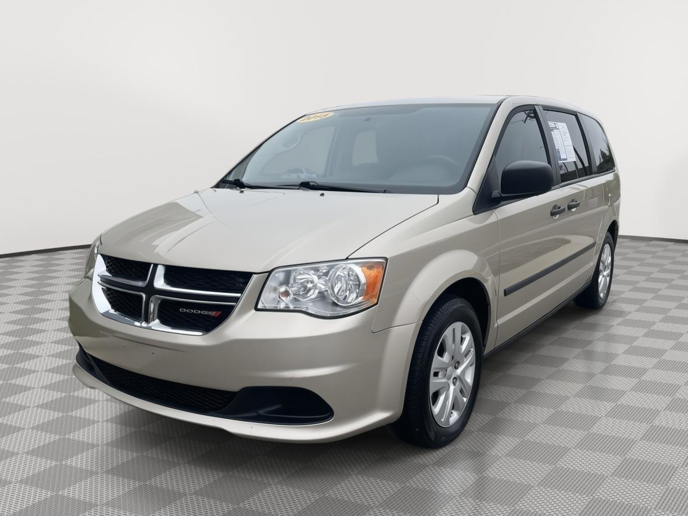 Used 2015 Dodge Grand Caravan American Value Package FWD image 13