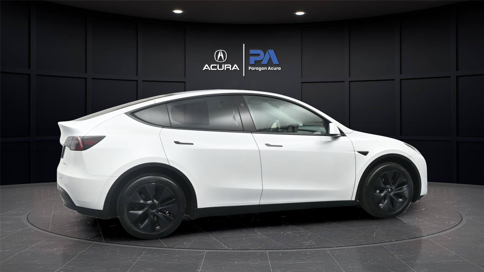 Used 2024 Tesla Model Y Long Range AWD/4WD image 27