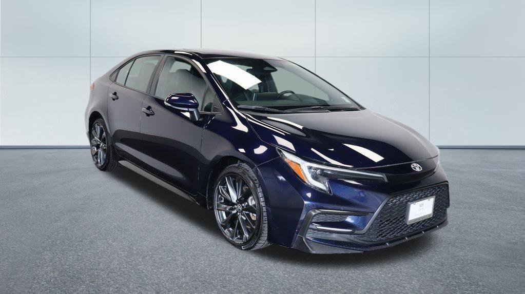 Used 2023 Toyota Corolla XSE w/ Carpet Mat Package (TMS) FWD image 9