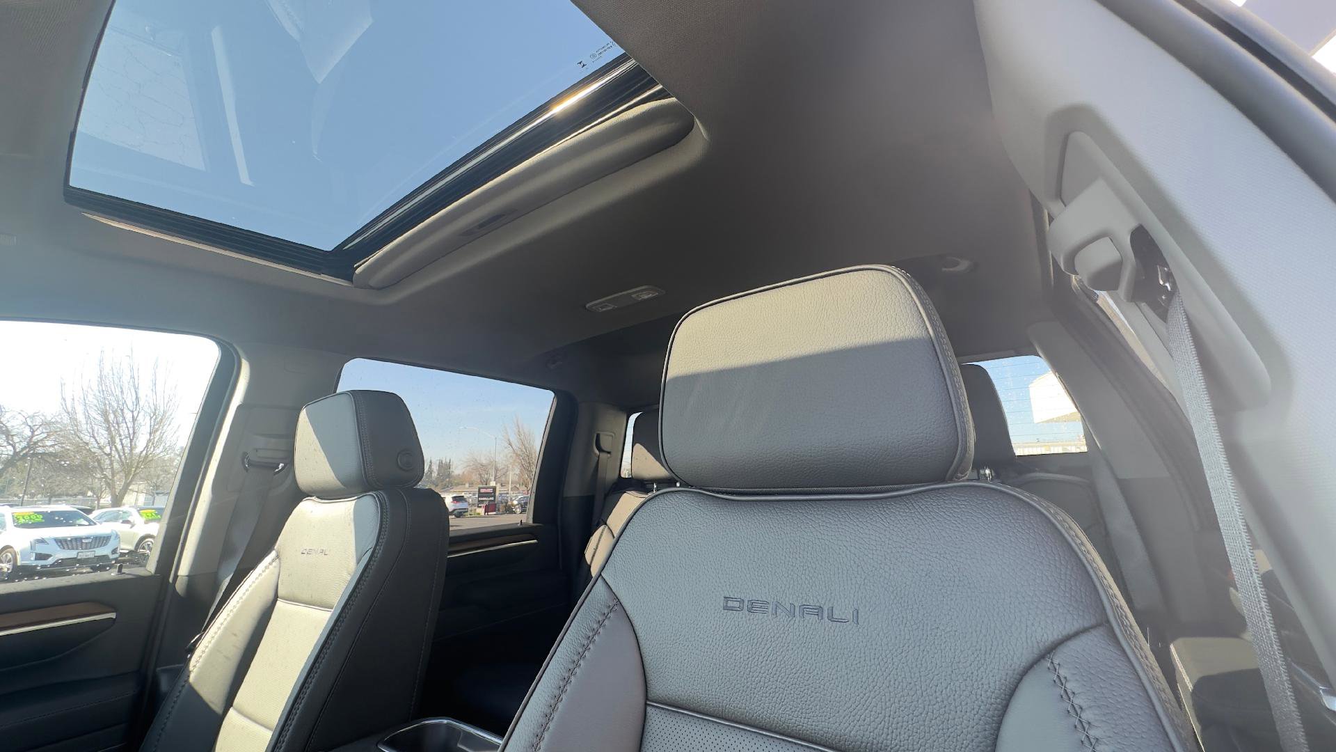 New 2026 GMC Sierra 2500 Denali w/ Denali Reserve Package image 20