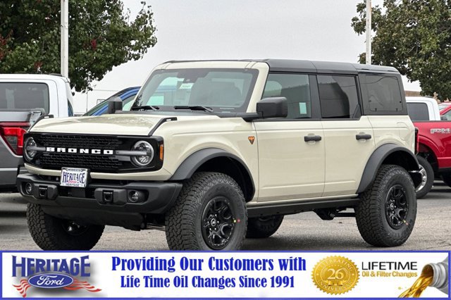 New 2025 Ford Bronco Badlands w/ Sasquatch Package image 8