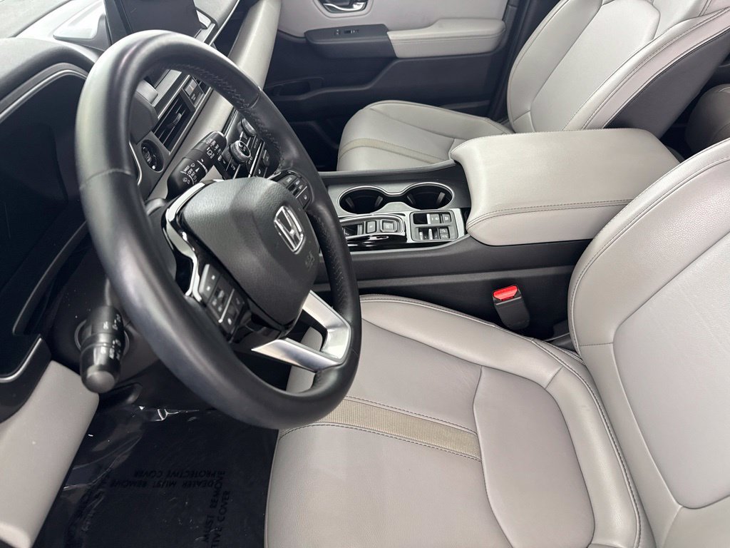 Certified 2025 Honda Pilot Touring image 31