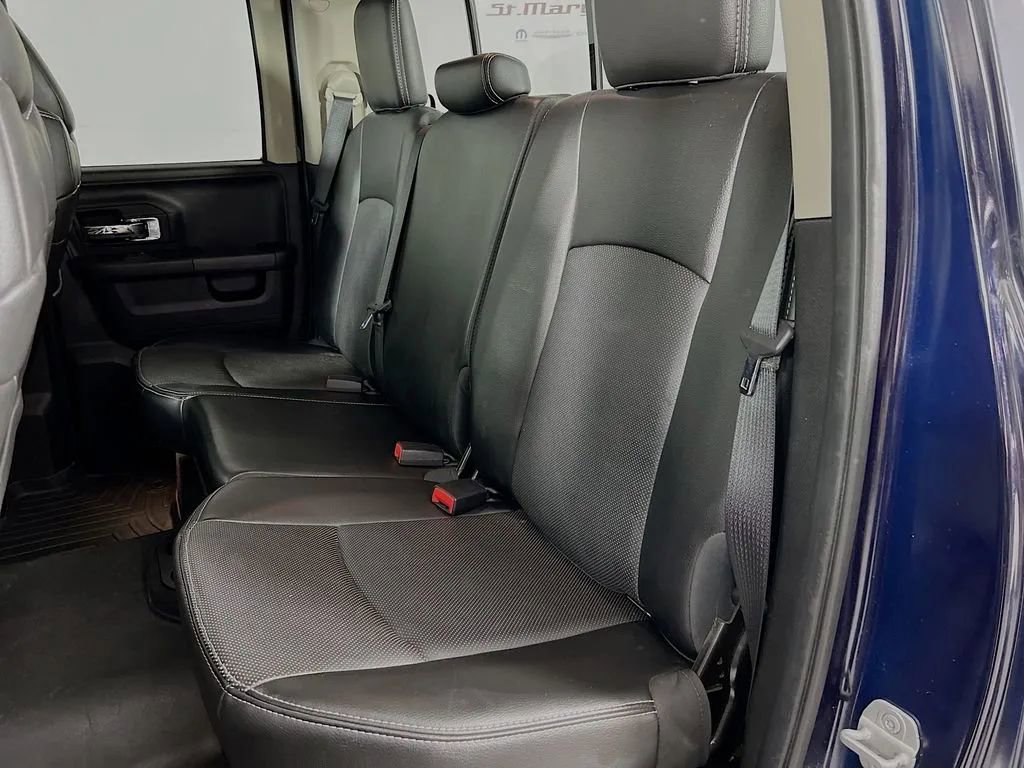 Used 2013 RAM 1500 Laramie w/ Convenience Group image 25