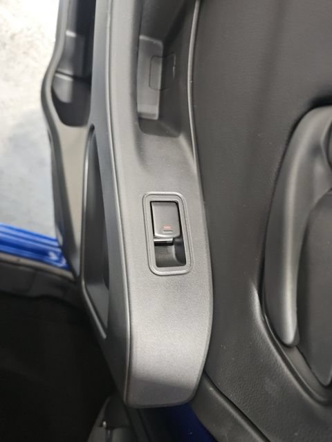 New 2026 Nissan Frontier SV w/ SV Convenience Package AWD/4WD image 19