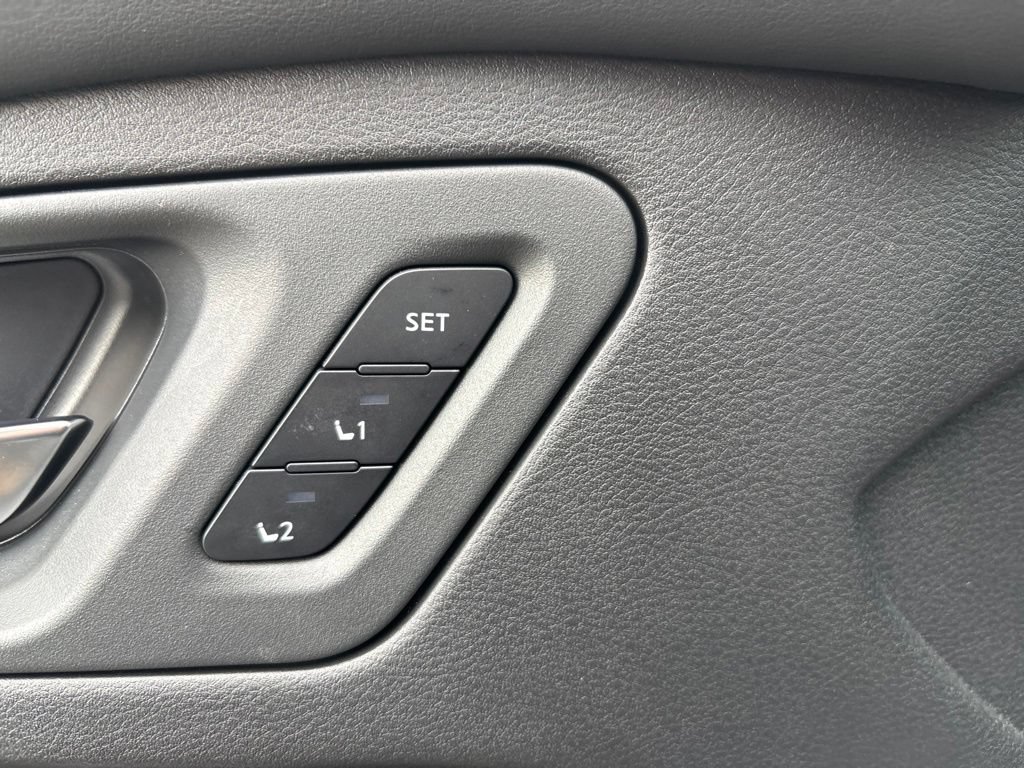 Certified 2023 Nissan Ariya FWD image 21