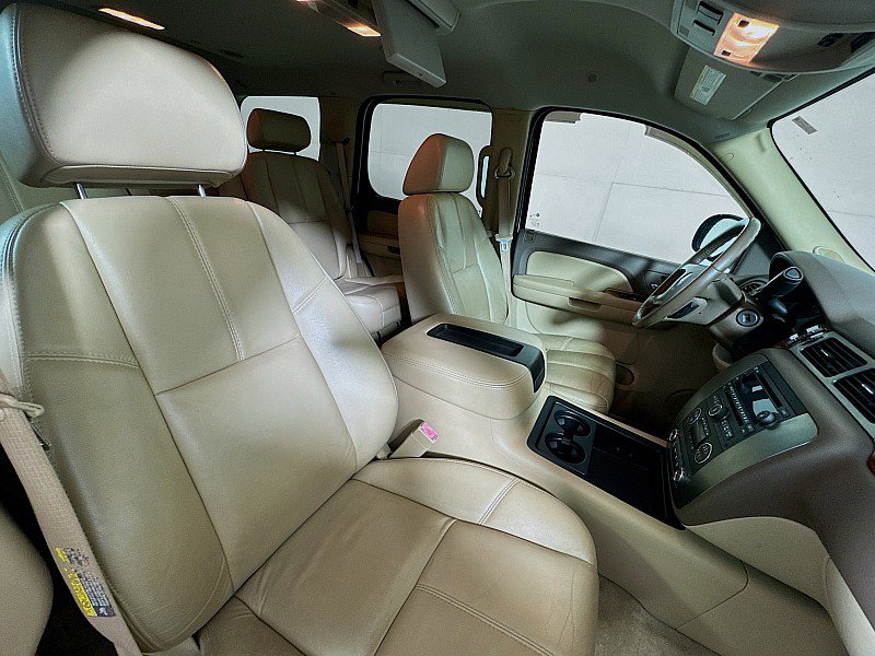 Used 2007 GMC Yukon SLT w/ SLT Preferred Equipment Group image 27