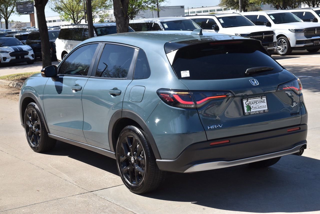 Used 2024 Honda HR-V Sport image 10