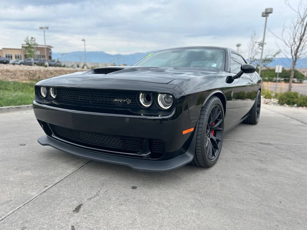 Used 2015 Dodge Challenger SRT Hellcat RWD image 3
