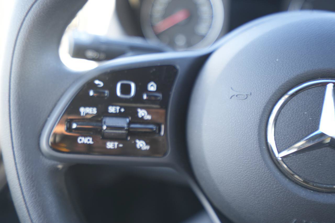 Used 2024 Mercedes-Benz Sprinter 2500 image 16