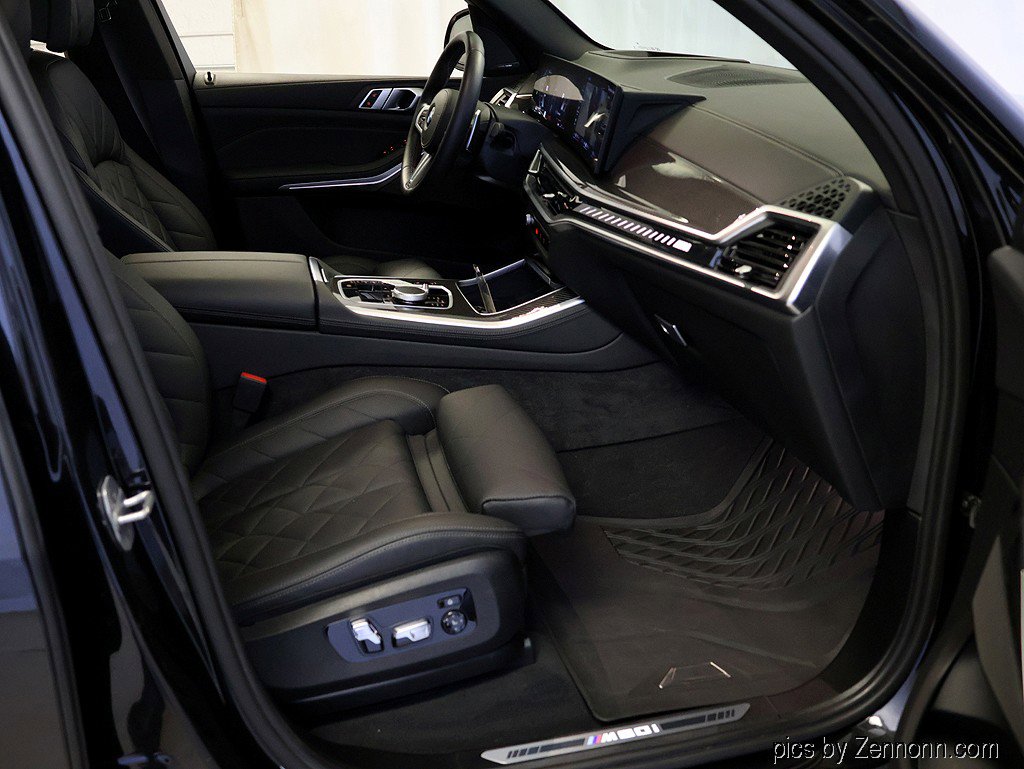 Certified 2025 BMW X5 M60i w/ Climate Comfort Package image 37