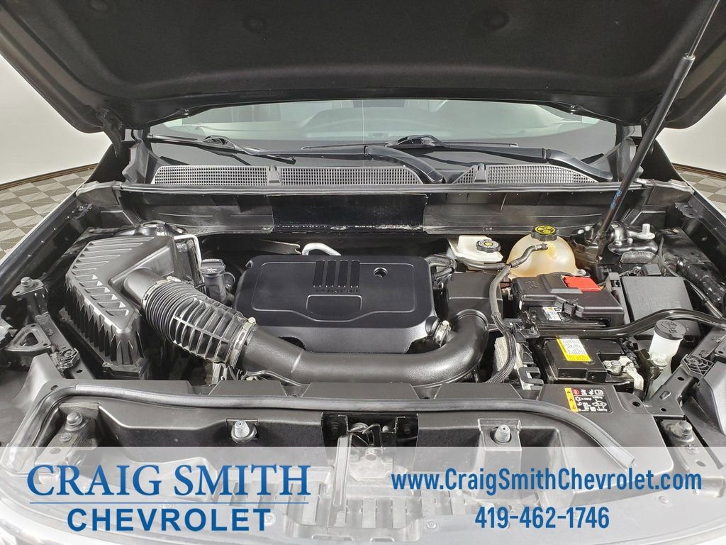 Used 2022 GMC Acadia SLE w/ Driver Convenience Package FWD image 34