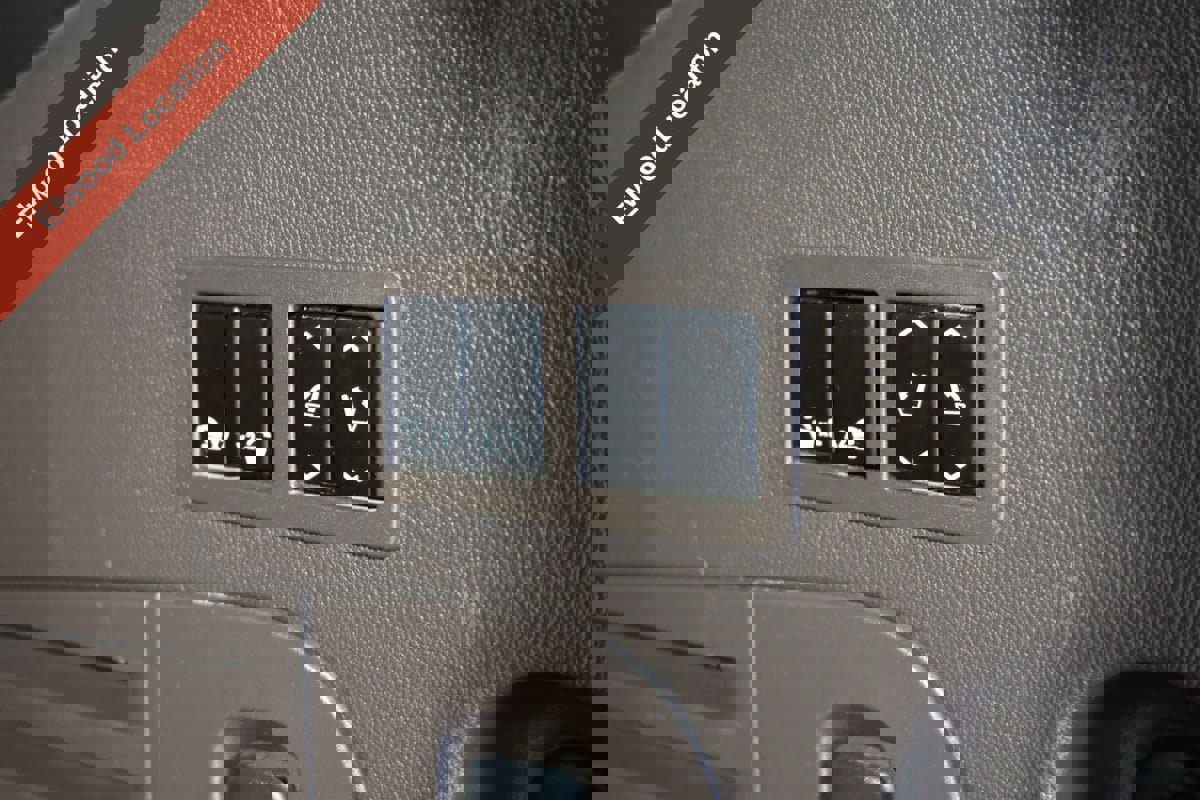 Used 2015 Chevrolet Tahoe LTZ image 33