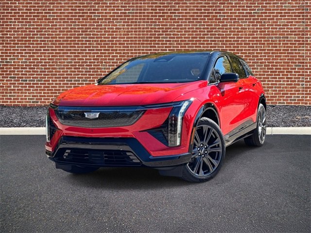 New 2026 Cadillac Optiq Sport 2 image 1