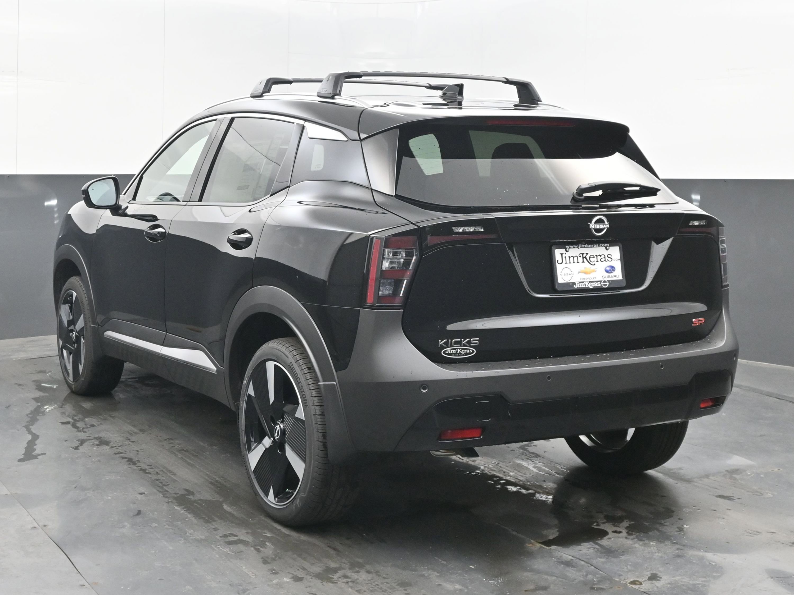 New 2026 Nissan Kicks SR w/ Cold Weather Package image 6