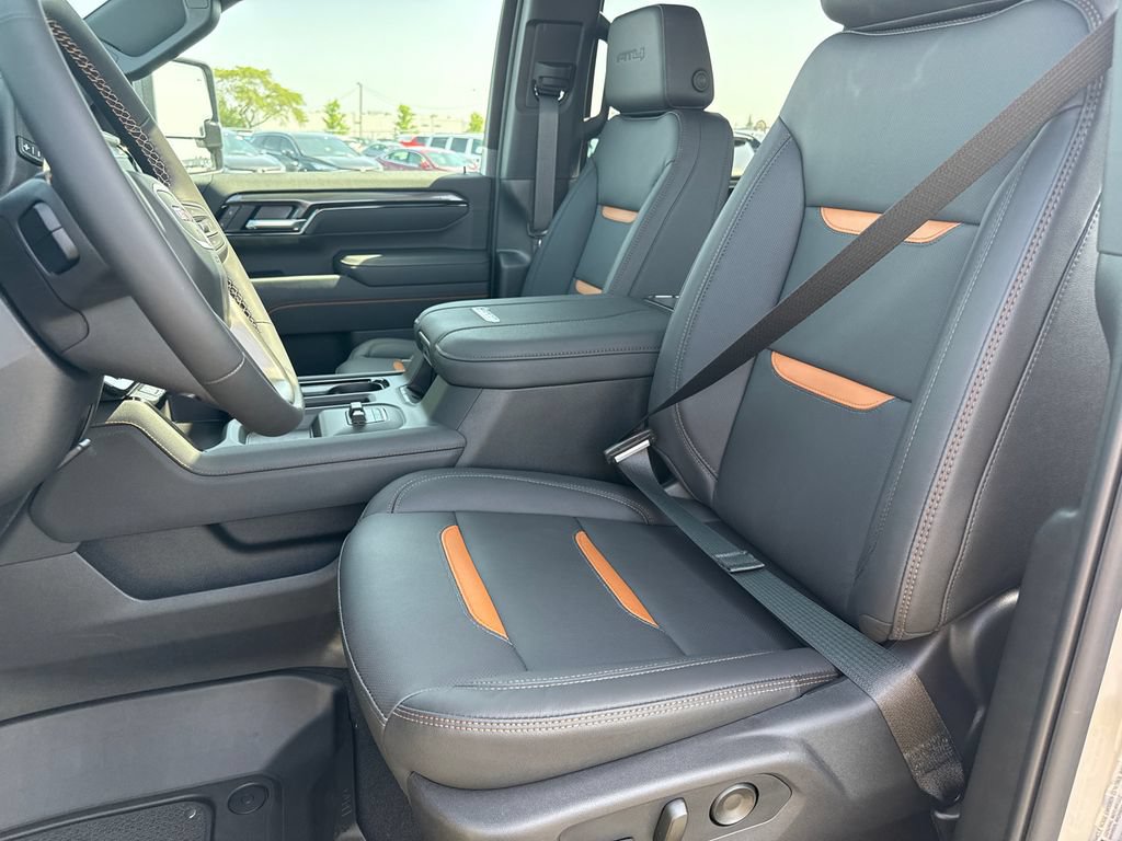 New 2026 GMC Sierra 2500 AT4 w/ AT4 Premium Plus Package AWD/4WD image 17