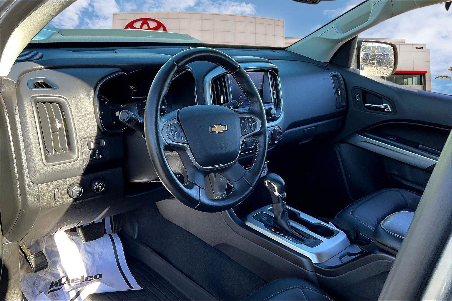 Used 2022 Chevrolet Colorado ZR2 w/ Colorado ZR2 Bison Edition image 13