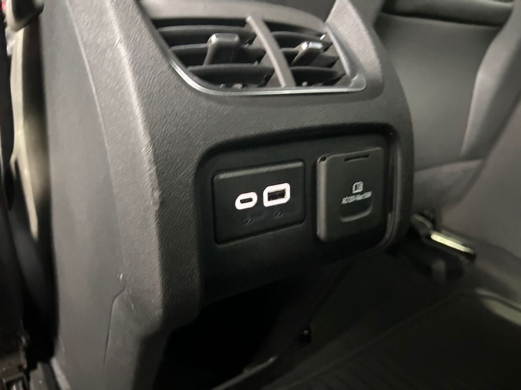 Used 2023 Chevrolet Blazer RS FWD image 35