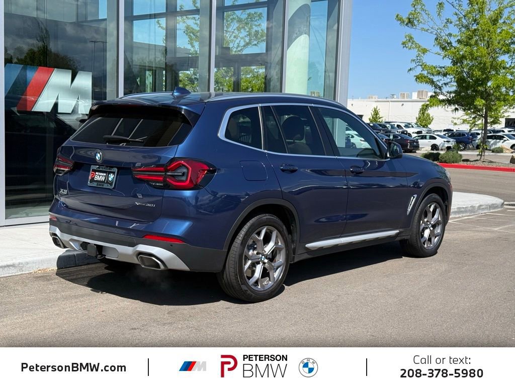 Used 2023 BMW X3 xDrive30i w/ Premium Package AWD/4WD image 5