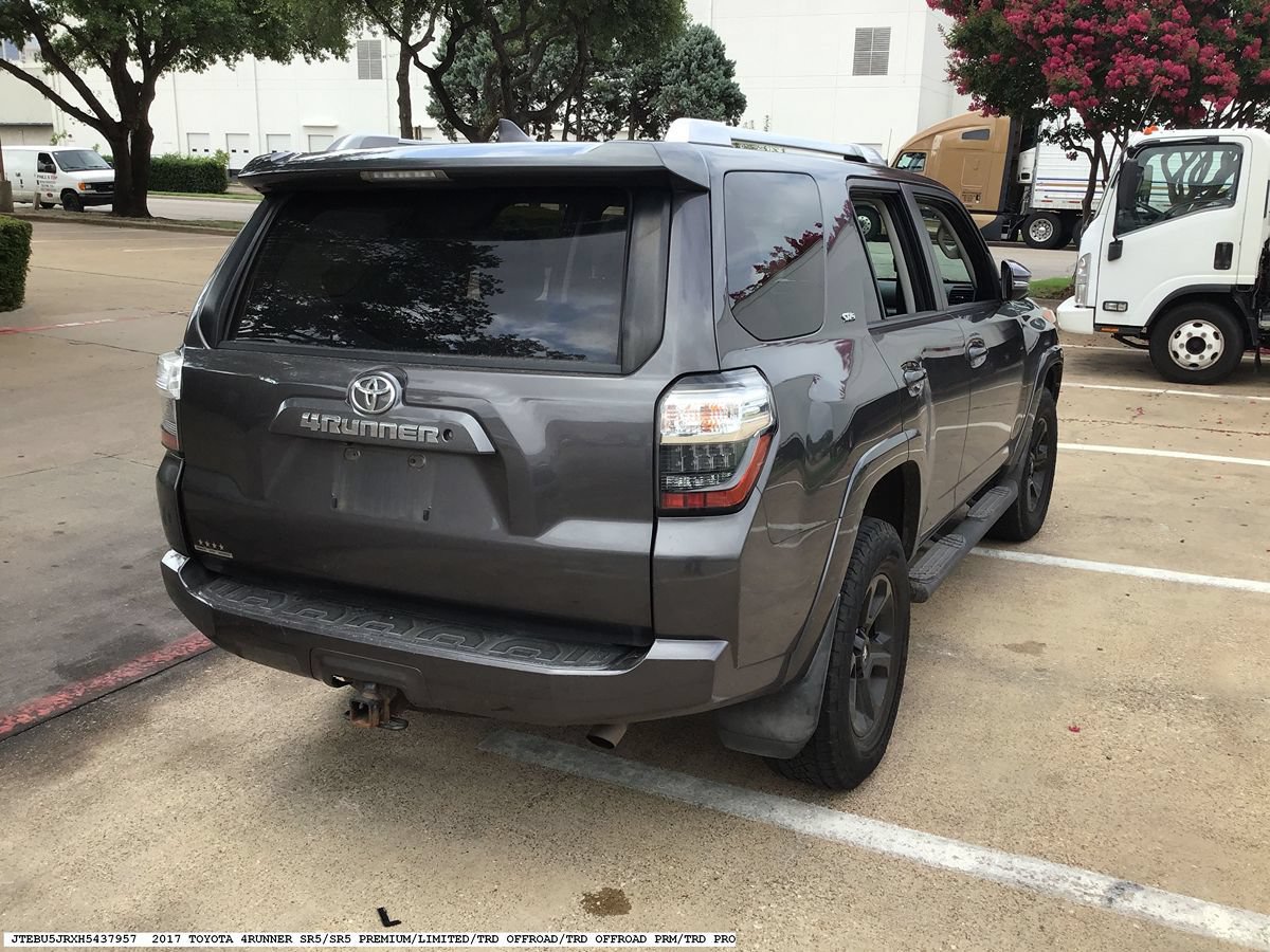 Used 2017 Toyota 4Runner SR5 Premium AWD/4WD image 5