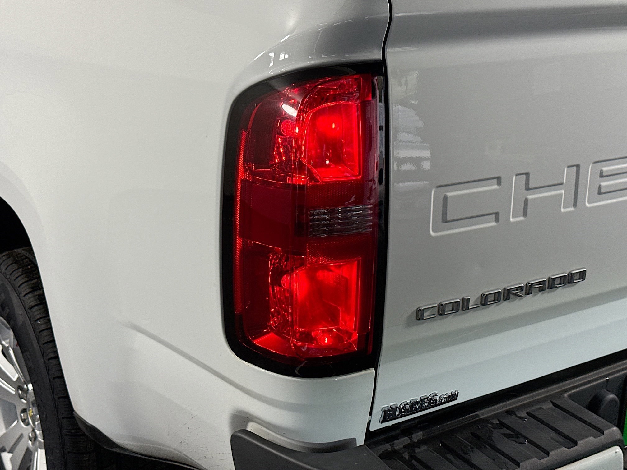 Used 2022 Chevrolet Colorado LT w/ Fleet Safety Package image 35