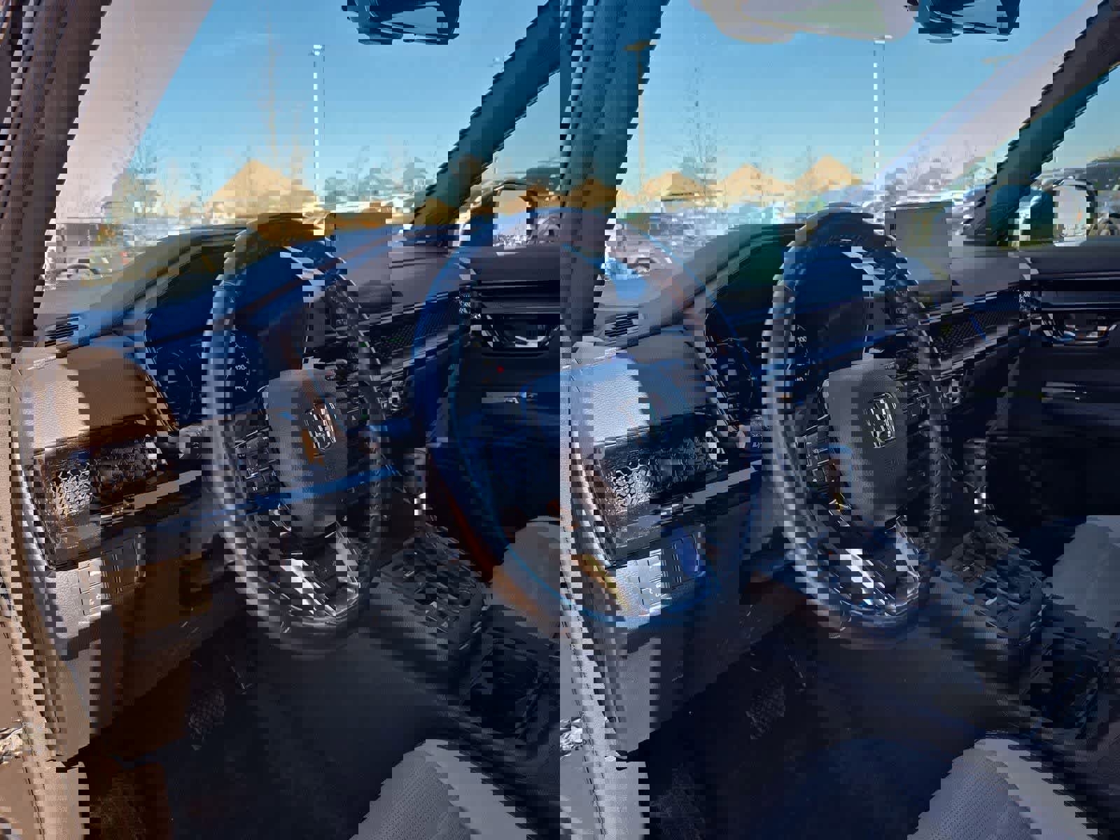 Used 2023 Honda CR-V Sport Touring image 2