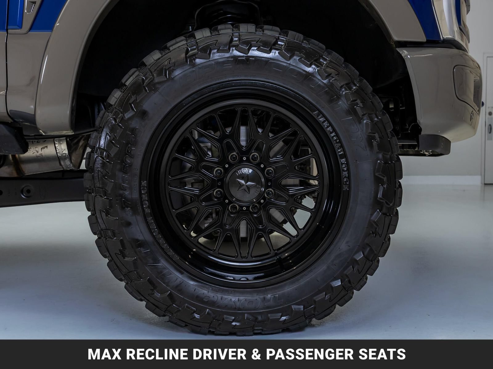 Used 2026 Ford F350 King Ranch w/ FX4 Off-Road Package AWD/4WD image 11