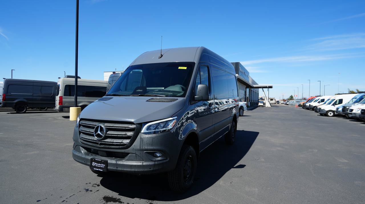 New 2025 Mercedes-Benz Sprinter 2500