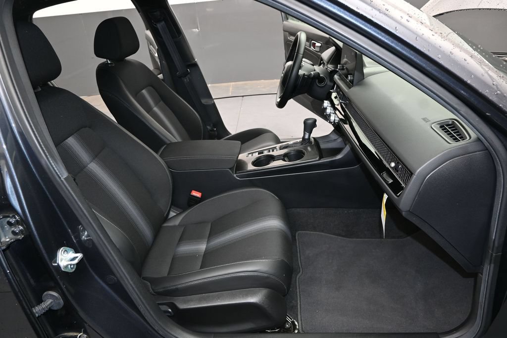 Certified 2025 Honda Civic Sport image 25