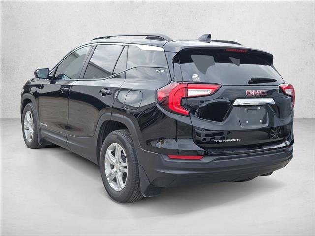 Used 2022 GMC Terrain SLE w/ Driver Convenience Package image 5