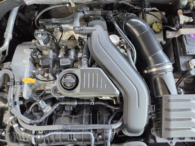 Used 2023 Volkswagen Jetta SE FWD image 36