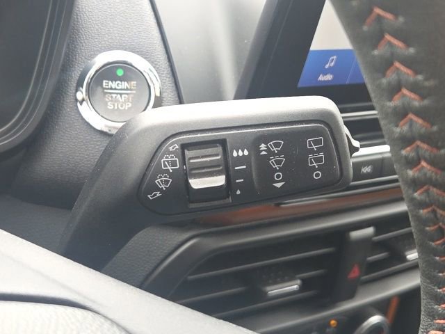 Used 2021 Ford EcoSport SE w/ SE Convenience Package FWD image 36