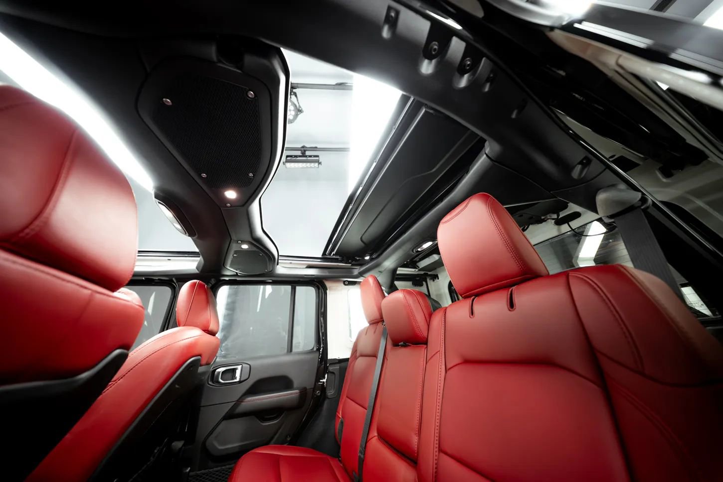 Used 2024 Jeep Wrangler Unlimited Rubicon 392 image 22