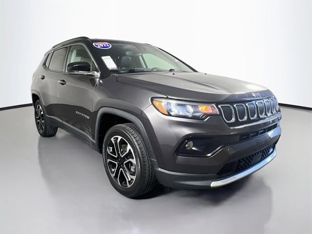 Used 2022 Jeep Compass Limited AWD/4WD image 2