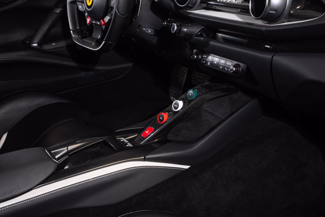 Used 2019 Ferrari 812 Superfast RWD image 60