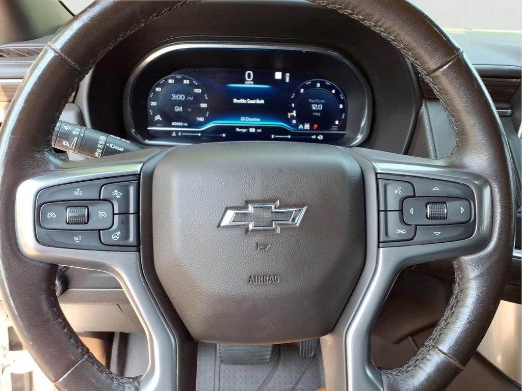 Used 2022 Chevrolet Tahoe Z71 w/ Luxury Package AWD/4WD image 11