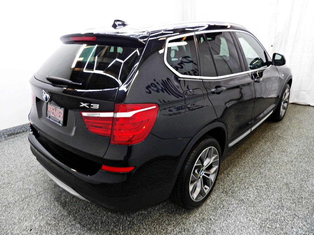 Used 2017 BMW X3 xDrive28i image 6