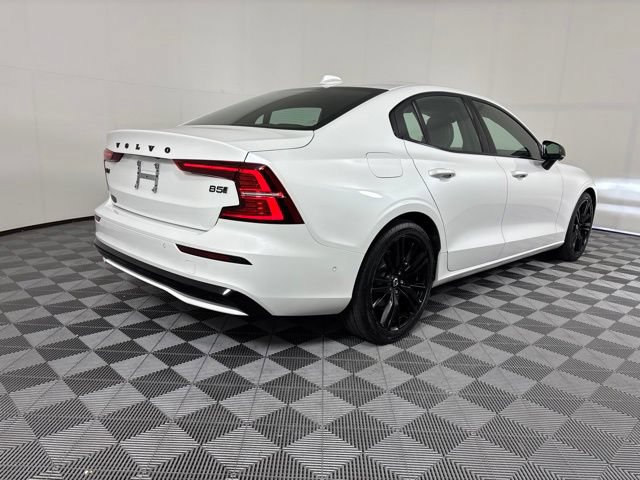 Used 2024 Volvo S60 B5 Plus AWD/4WD image 6