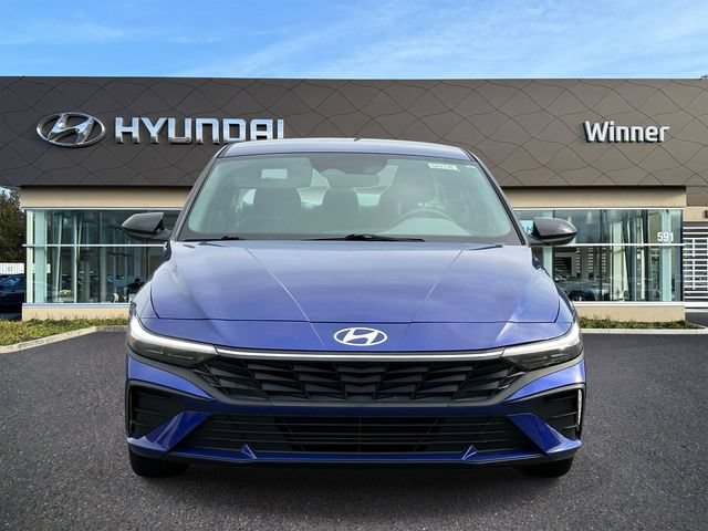 Certified 2025 Hyundai Elantra Sport FWD image 6