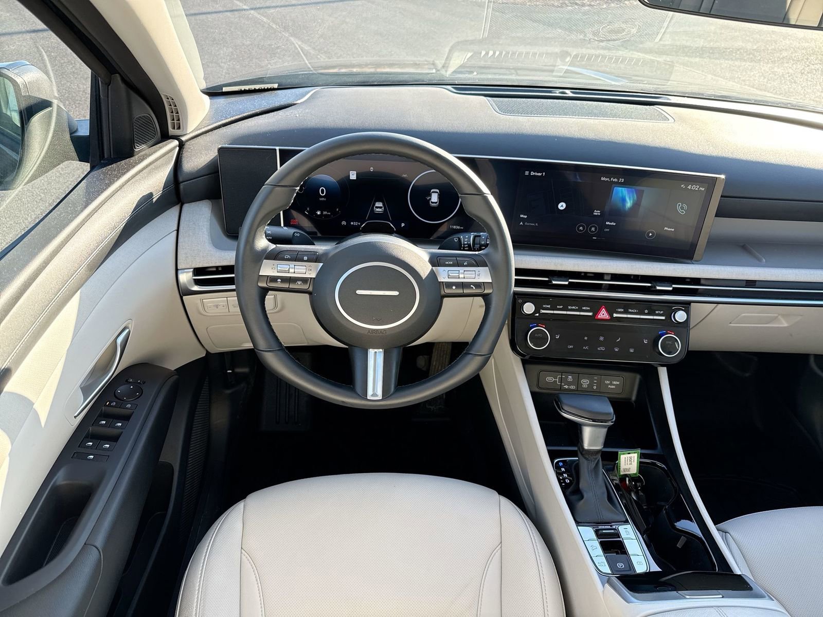 Used 2025 Hyundai Tucson SEL image 17