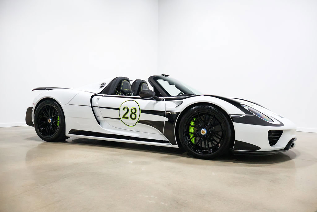 Used 2015 Porsche 918 Spyder image 83